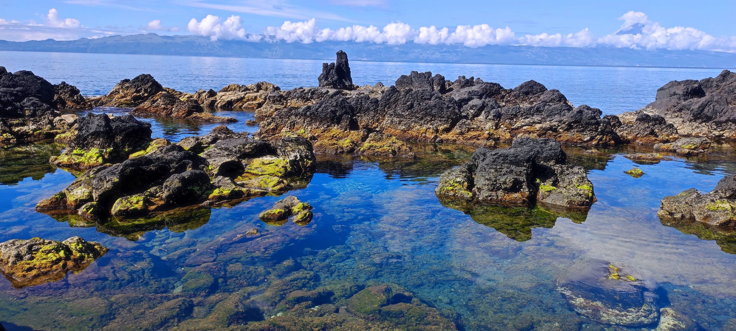 Piscinas naturais das ilhas