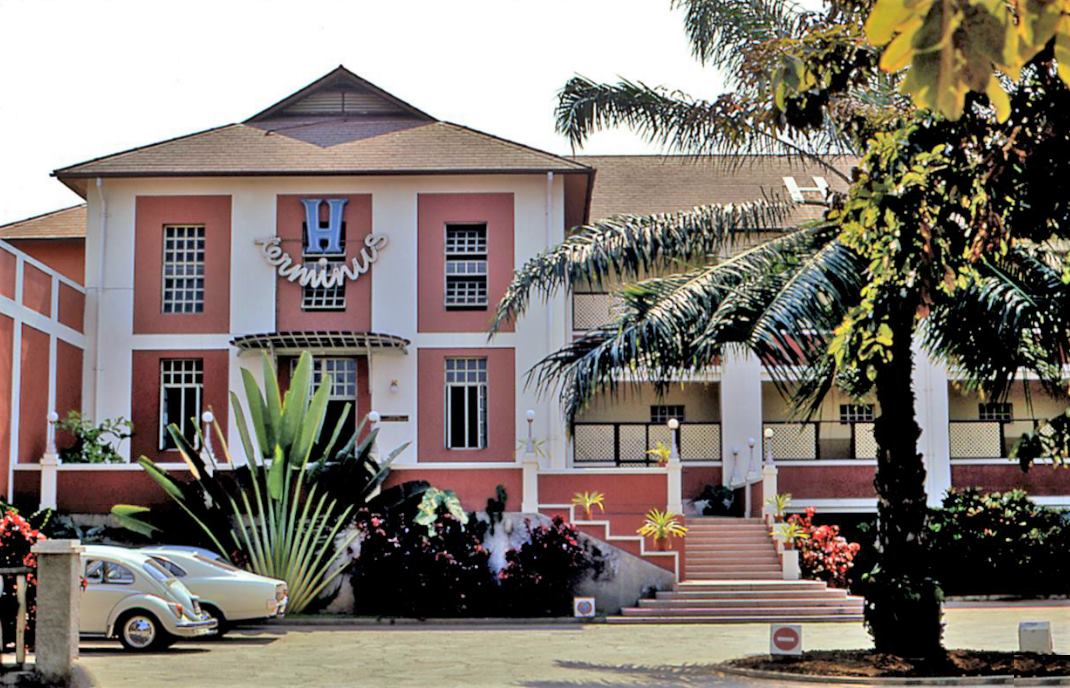 Hotel Términus, como o conheci, na Restinga do Lobito